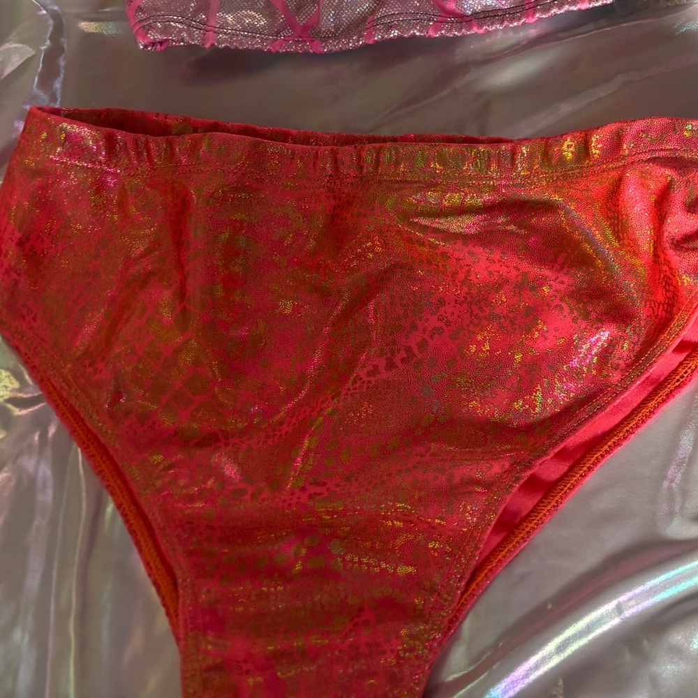 Freedom Rave Wear Metallic Orange Rave Bottoms – M ✨ - Picture 2 of 2